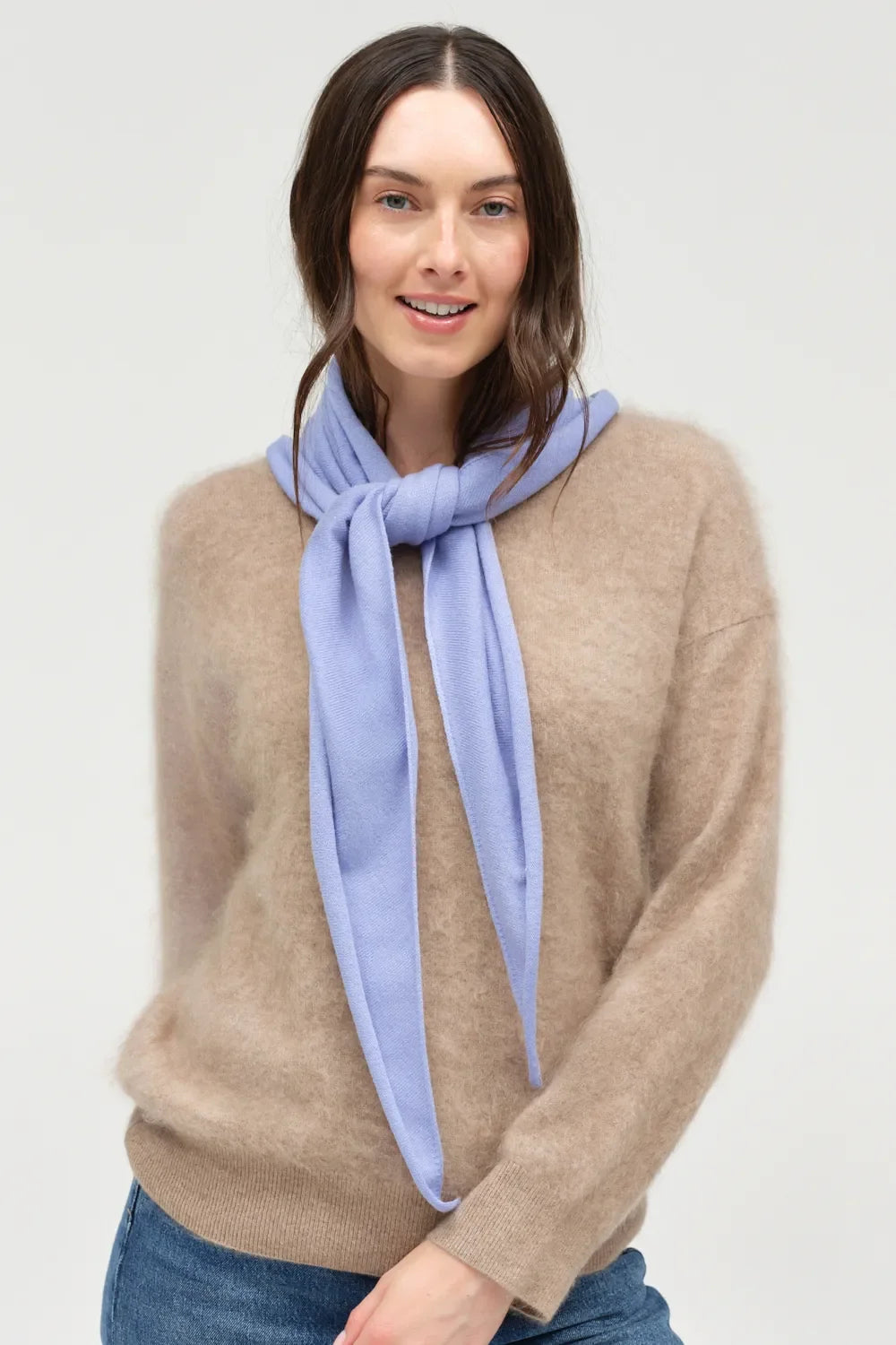 TRIANGLE SCARF