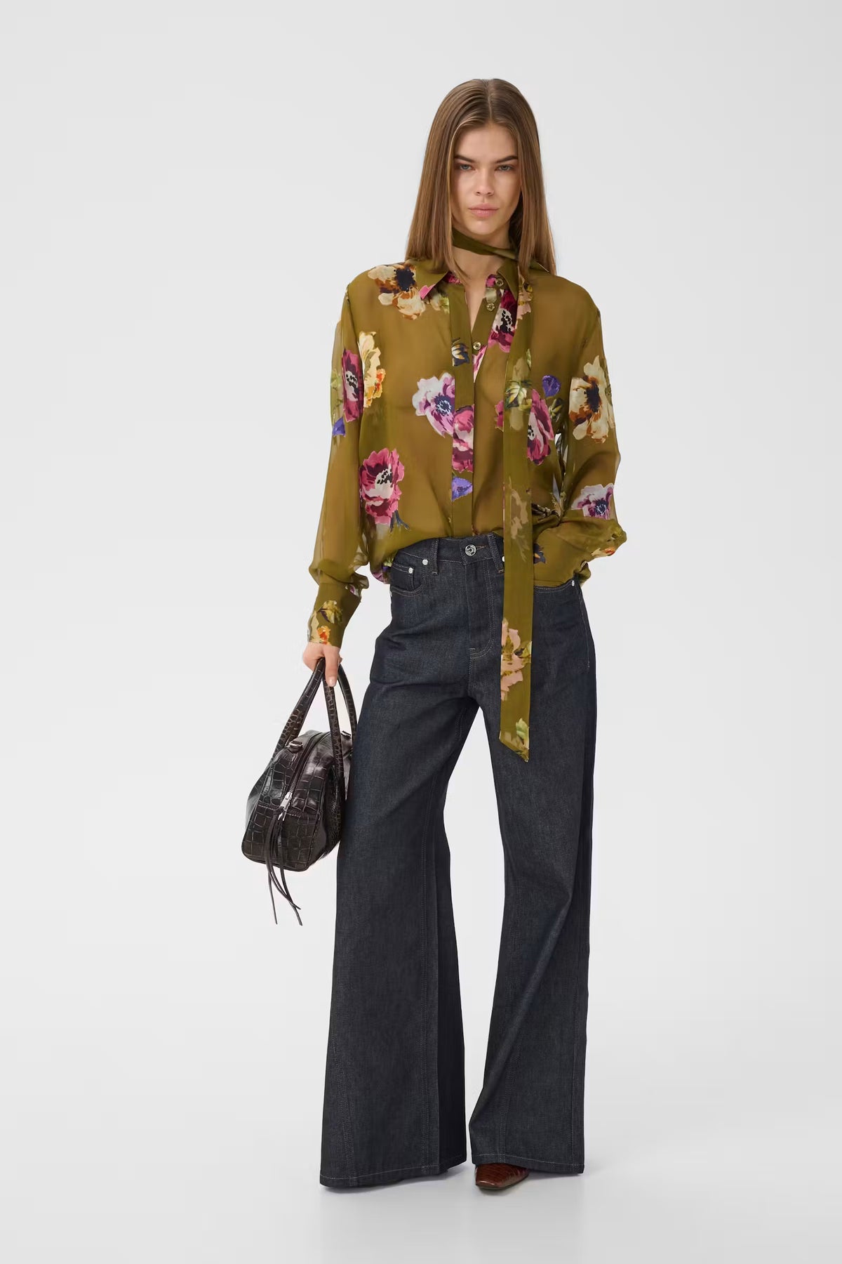Darcia Flower Shirt