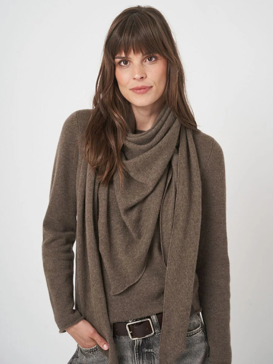 100% Cashmere Triangle