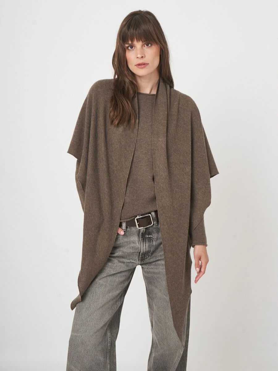 100% Cashmere Triangle