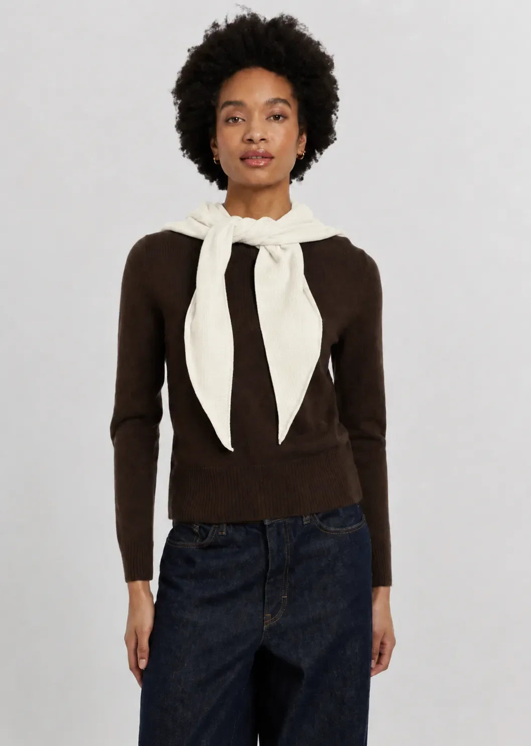 TRIANGLE SCARF